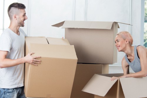 Efficient packing services by Removals House